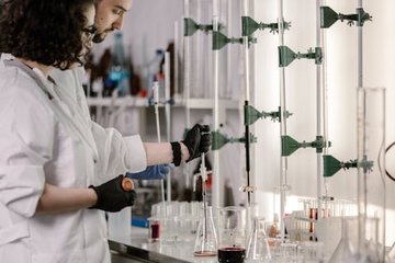 AI and Quantum Computing Speed Up Discovery of New Energy Materials