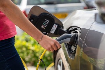 Electric Cars Take Us on Holiday Adventures