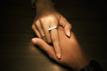 Oura Launches Ring 5, World's Smallest Smart Ring, as IPO Approaches